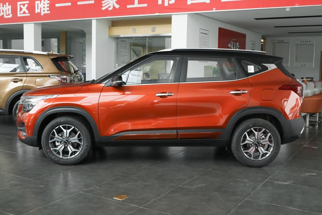 起亞傲跑2021款1.5l cvt全能版,究竟值不值得入手?