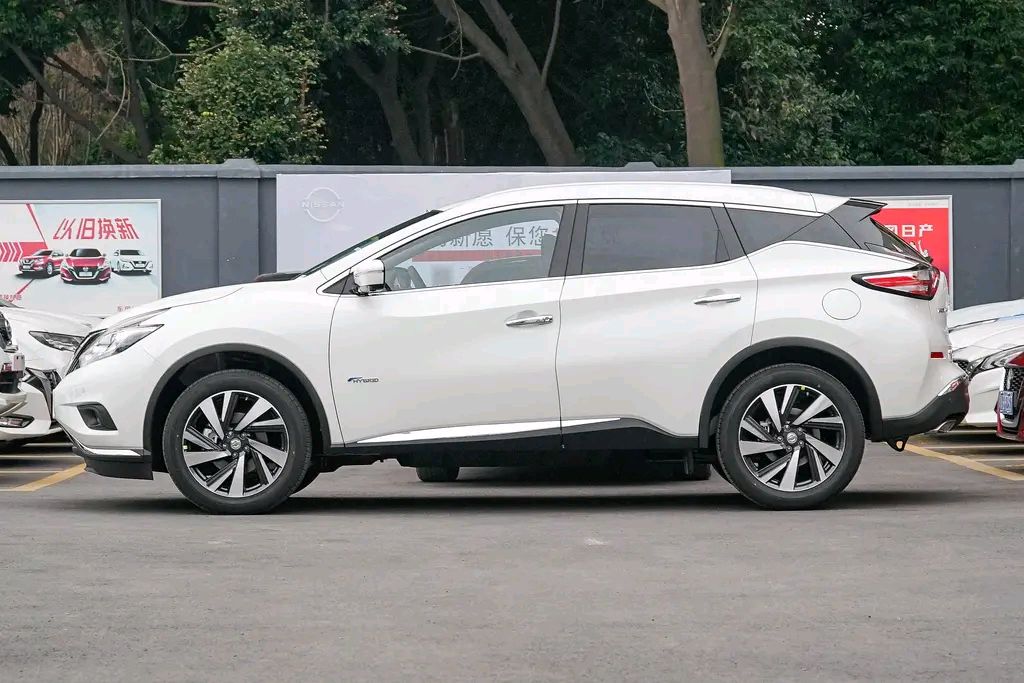 2021款日產樓蘭:日系省油大5座suv,造型硬朗-奇點