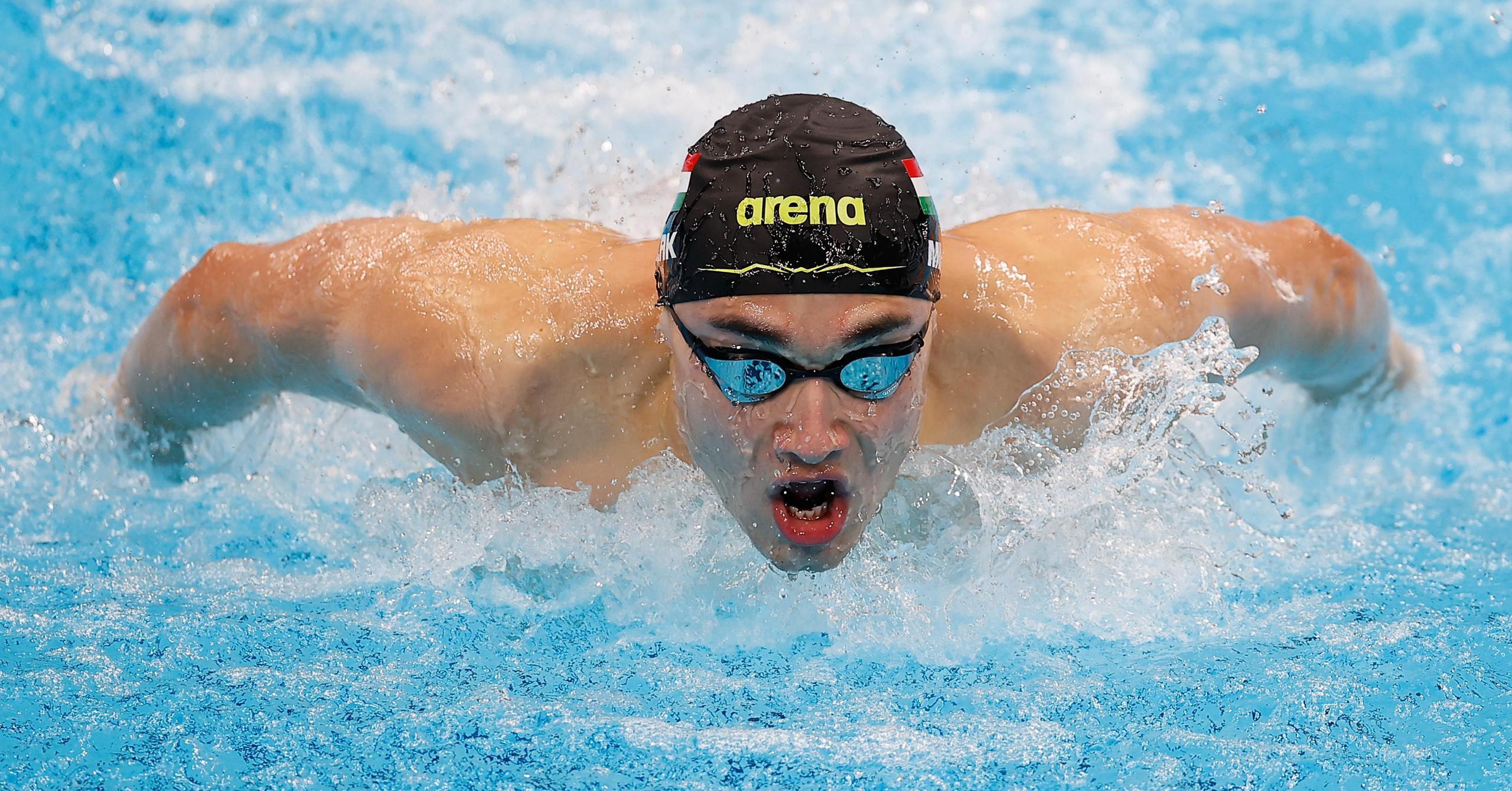 游泳——男子200米蝶泳决赛:匈牙利选手夺冠,意大利选手获得季军